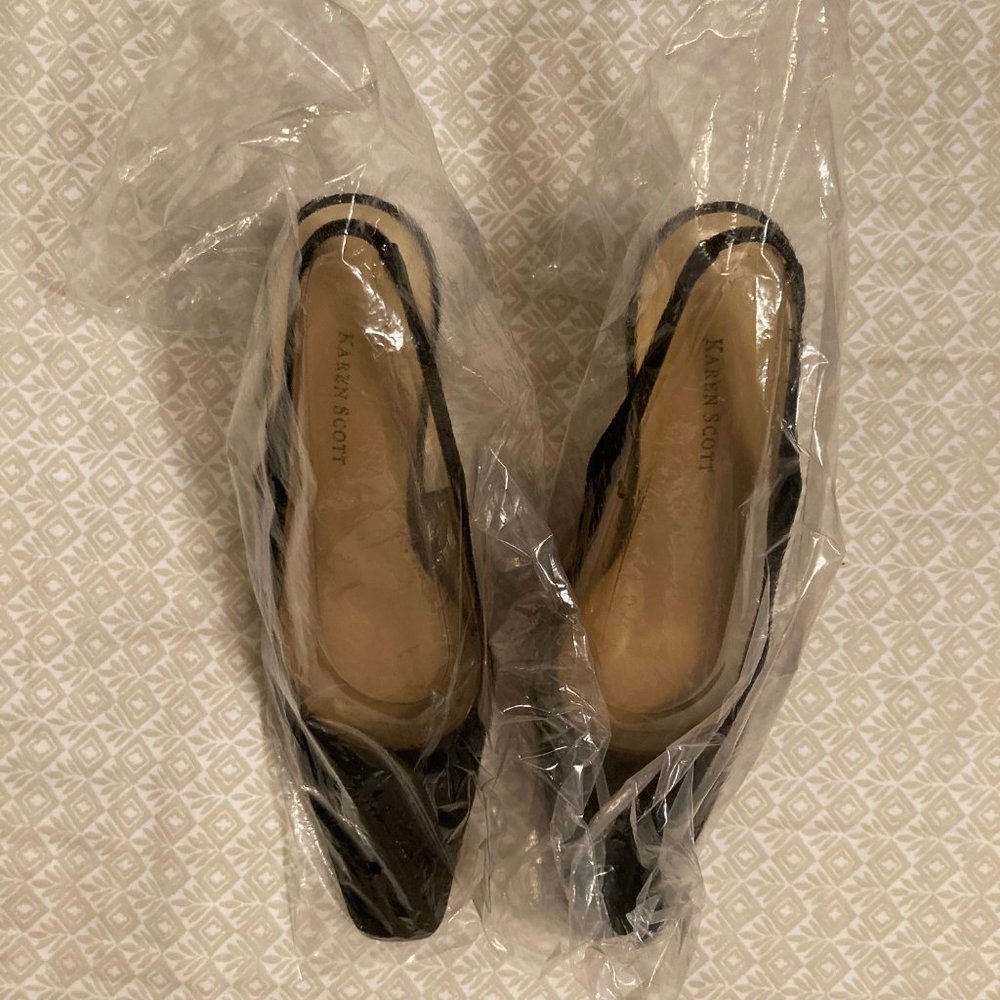 Black Suede Sling-backs Square Toe Karen Scott NWOB Size 8.5M - Picture 7 of 13